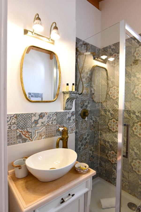 La Dimora Di San Simplicio Hotel Olbia Bagian luar foto